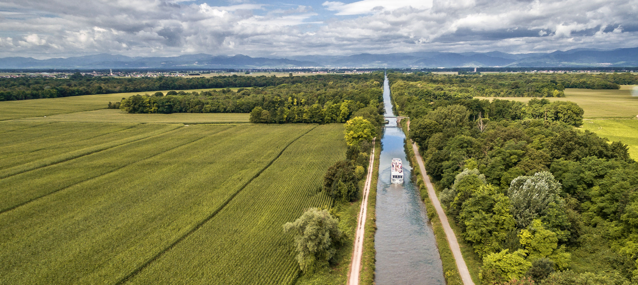 schiff-ahoi-bei-der-breisacher-fahrgast-schiffahrt